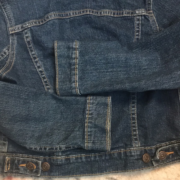 Girl’s Levi Strauss Signature Denim Jacket - Picture 6 of 6
